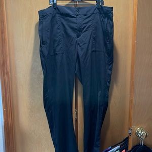 NWOT Size 20 Black Athleta Trekkie Hiking Pants.
